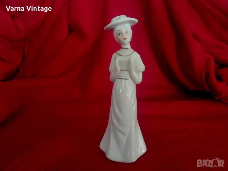 Порцеланова статуетка Лейди, снимка 1