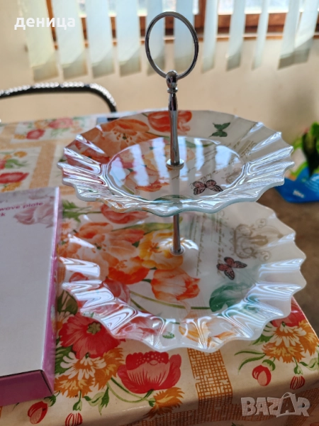 Стъклена поставка , снимка 1