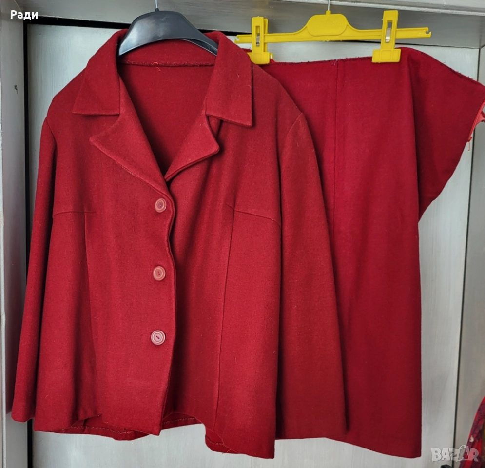 Продавам дамски костюми сив червен и кафяв вълнени, снимка 1