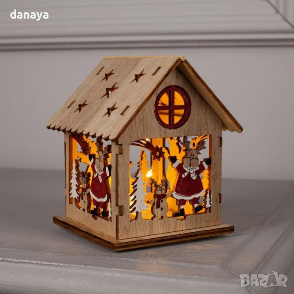 3197 Светеща дървена коледна къщичка за декорация, 11 см, снимка 1