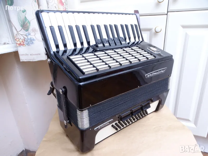 Акордеон Велтмайстер Стела 60 баса, снимка 1