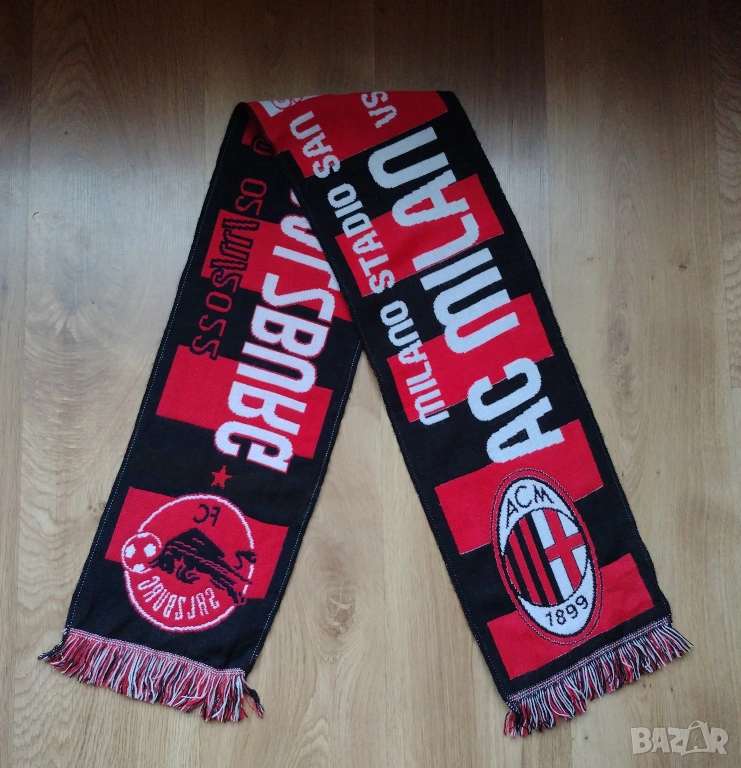 AC Milan / Red Bull - футболен шал на Милан, снимка 1