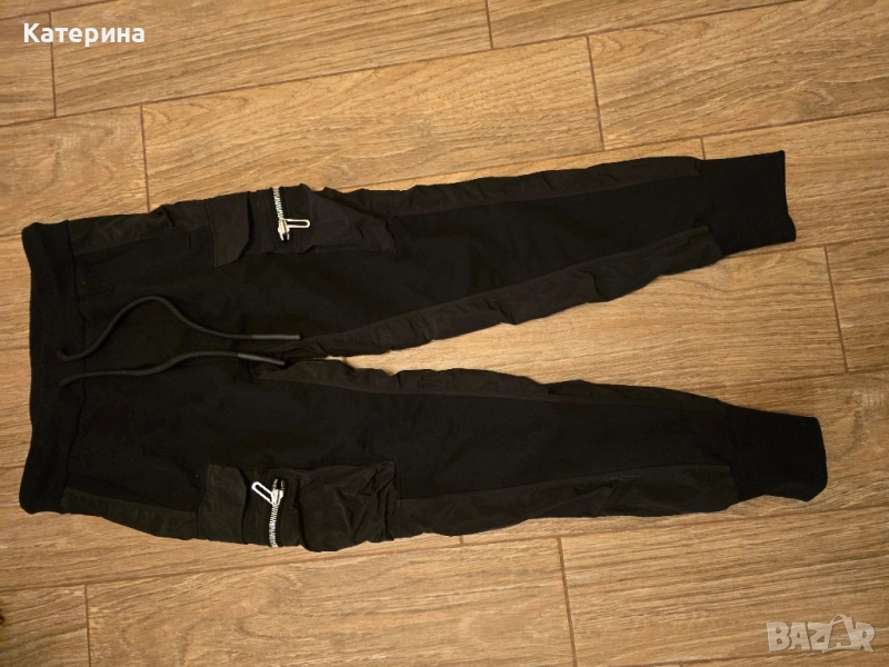 Спортни панталони Made by society , снимка 1