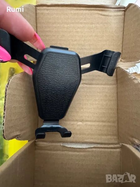 Черен нов държач за телефон за кола ! , снимка 1