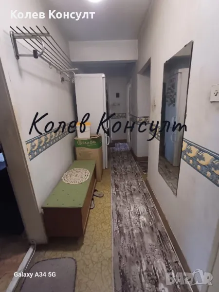 Продавам четиристаен апартамент в град Хасково,Орфей , снимка 1