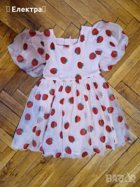 красива ягодова рокля, размер 3-4 години, снимка 1