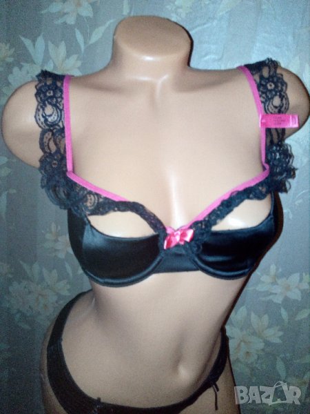 Hunkemöller private collection  70 D-Перфектен секси сатенен сутиенн, снимка 1