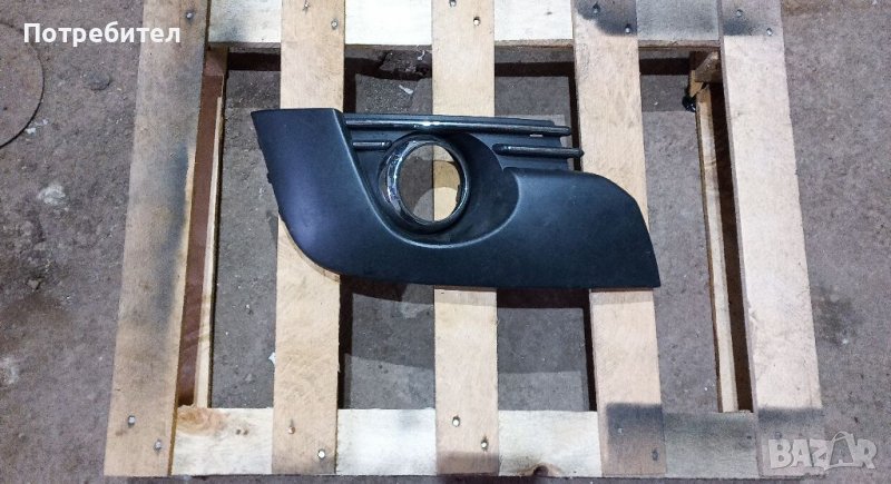 Дясна хром решетка халоген Пежо 3008, снимка 1