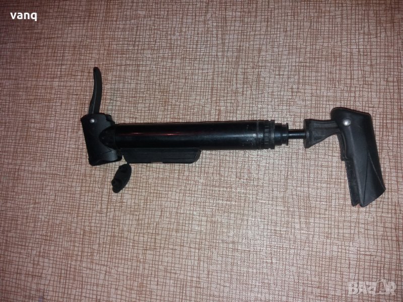 Помпа за гуми на велосипед, снимка 1