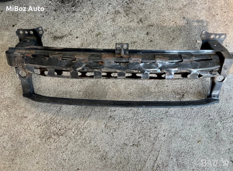 Греда предна броня Фолксваген Голф 6 VW Golf, снимка 1