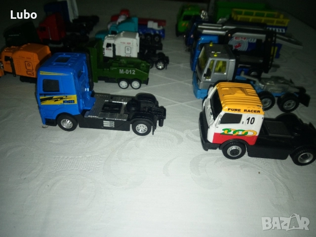 Продава камиончета, снимка 4 - Колекции - 52158897