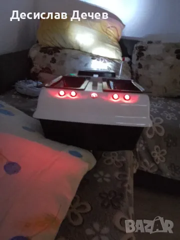 Лодка за захранка и разпъване , снимка 3 - Такъми - 50381044