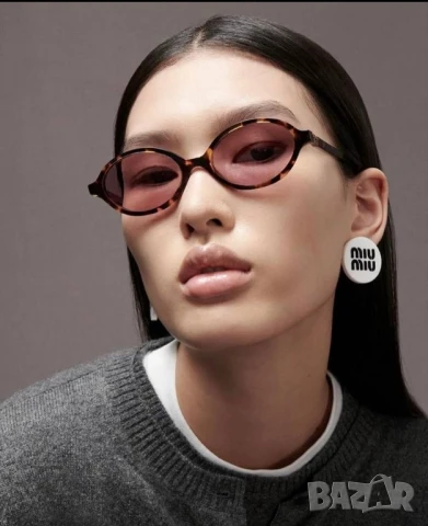 очила с черен обикновен калъф miu miu tom ford, снимка 4 - Слънчеви и диоптрични очила - 50691790