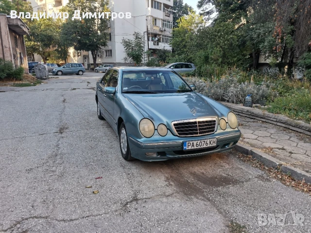 Мерцедес Бенц Е240 бензин газов инжекцион , снимка 10 - Автомобили и джипове - 51311060