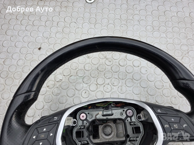 Волан за Mercedes W218 без Airbag, снимка 5 - Части - 53574880