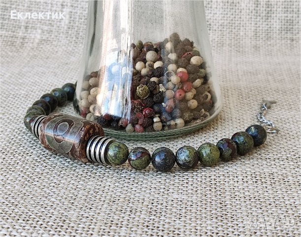 Унисекс гривна с Дзи мънисто и яспис Драконова кръв, снимка 3 - Гривни - 39736569