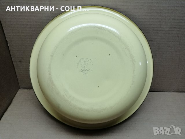 Стара Соц Емайлирана Руска Купа. , снимка 8 - Антикварни и старинни предмети - 43429591