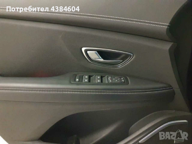 Renault Grand Scenic Initiale Paris TCe 160, снимка 8 - Автомобили и джипове - 53229403