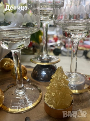Чаши за трима⚜️ Много красиви на живо Ясен кристален звън,  широки златни кантове и пръстен от точки, снимка 7 - Чаши - 52889236