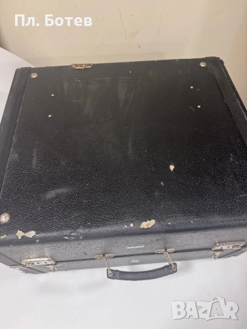 Електрически акордеон Hohner Electravox De Luxe 120 и усилвател  Hohner , снимка 18 - Акордеони - 51475983