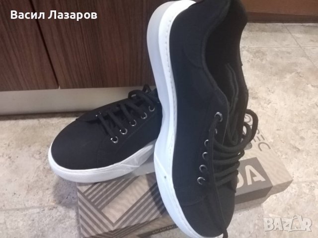      Мъжки спортни обувки в черен цвят, с висока бяла подметка и черни връзки - РАЗПРОДАЖБА!!!     , снимка 3 - Спортни обувки - 38293602