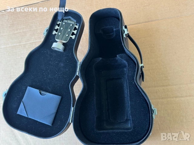 Кожен калъф за бутилка Jack Daniels с Guitar Case , калъф за китара, снимка 7 - Антикварни и старинни предмети - 52449068