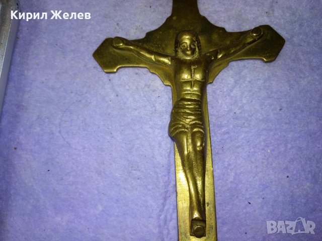 Старо СТИЛНО КРАСИВО МЕСИНГОВО НАСТОЛНО РАЗПЯТИЕ КРЪСТ За ДОМА / КОЛЕКЦИЯ 42673, снимка 2 - Декорация за дома - 43827870