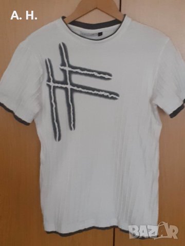 Бяла тениска, снимка 1 - Тениски - 19547993