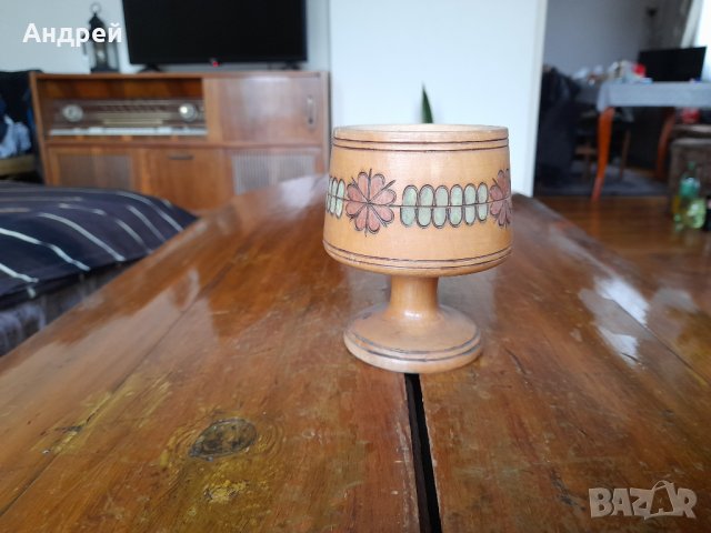 Стара дървена чаша #2