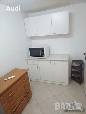 Давам под наем напълно обзаведена партерна боксионера 28кв.м. За сам човек.  Свободна от 08.03.2026г, снимка 5 - Апартаменти - 53576993