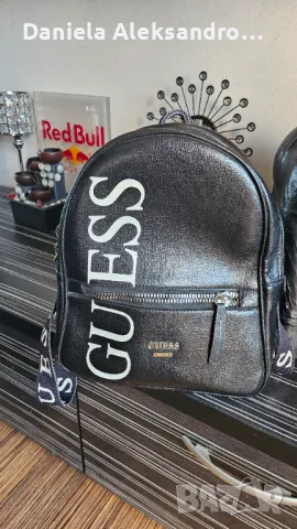 Guess раница кожа, снимка 1 - Раници - 47895501