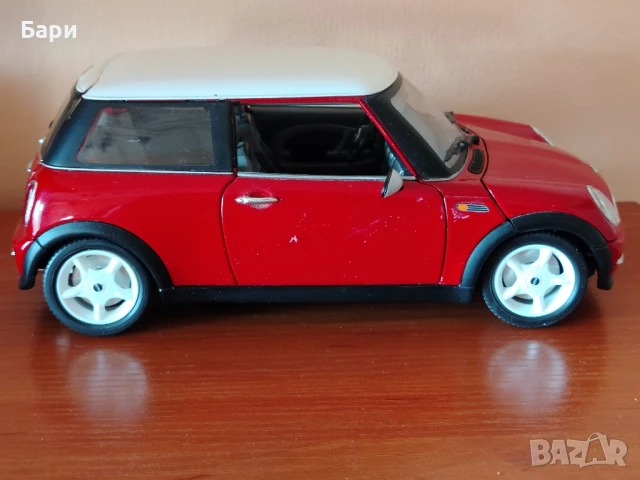 Bburago метална количка Mini Cooper - Италия, снимка 3 - Колекции - 51035699