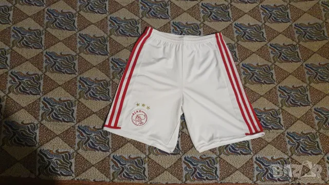 Футболни шорти adidias Ajax Amsterdam , снимка 1