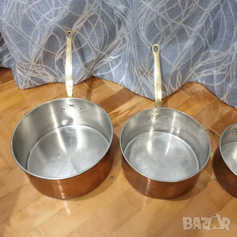 Комплект медни тигани с бронзови дръжки, снимка 3 - Антикварни и старинни предмети - 49329585