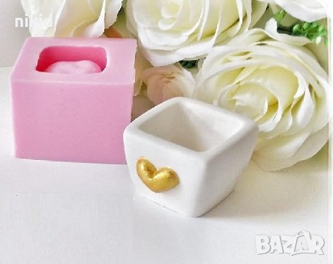 Квадрат квадратна кашпа саксия със сърце свещник силиконов молд форма калъп гипс