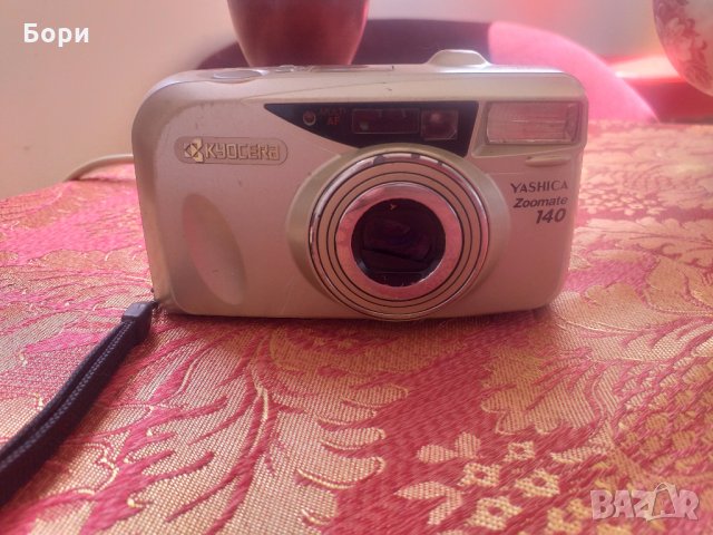 Kyocera Yashica Zoomate 140 Фотоапарат