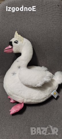 Плюшен лебед