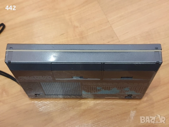 Sony ICF-7600DS, снимка 6 - Радиокасетофони, транзистори - 52243972