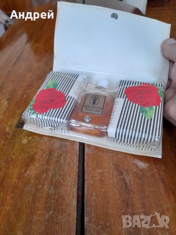 Стар сапун,парфюм Florena, снимка 2 - Други ценни предмети - 35163736