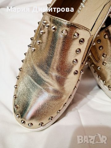 Уникални златисти обувки, снимка 3 - Дамски ежедневни обувки - 37288261