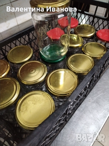 Винтови буркани , снимка 2 - Буркани, бутилки и капачки - 52228953