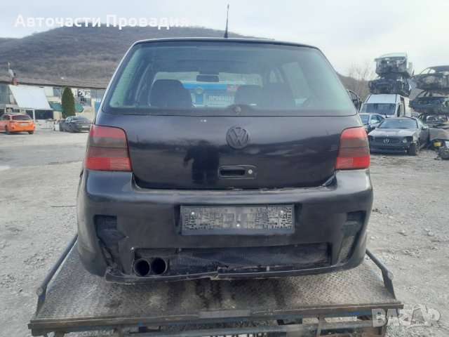 VW Golf 4, V5, 98 г на части, снимка 3 - Автомобили и джипове - 43919742