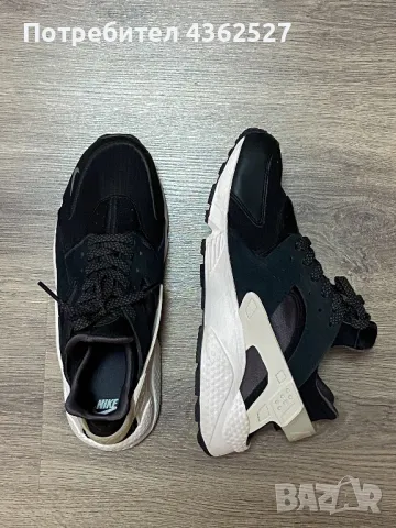 Nike Air Huarache; №44, отговарят на 42, снимка 6 - Спортни обувки - 49676903