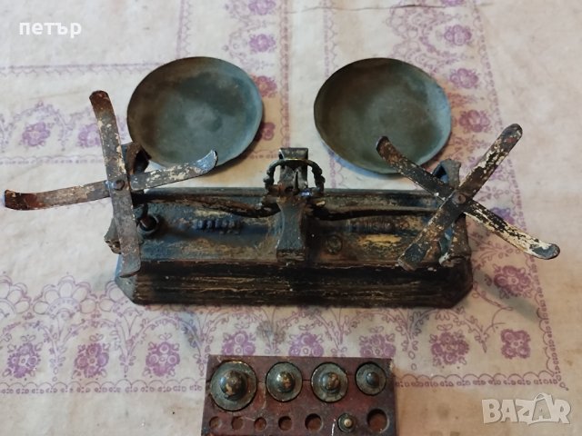 Старо кантарче с теглилки, снимка 6 - Антикварни и старинни предмети - 43684531