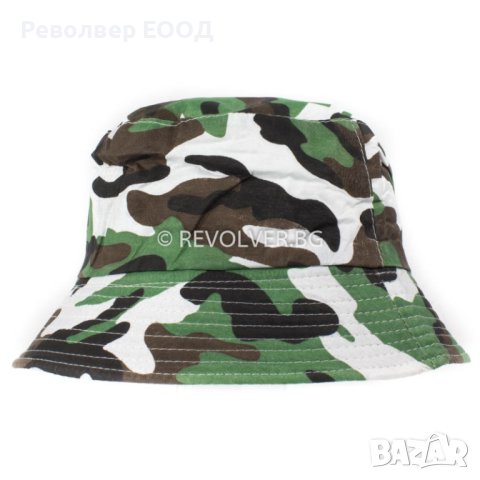 Камуфлажна шапка идиотка