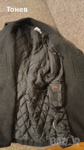 Качествено марково мъжко палто вълна, снимка 9 - Палта - 52015157