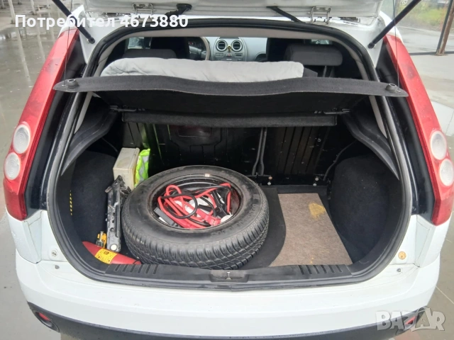 Ford Fiesta 1.3 газ бензин 75 кс 2007 гд, снимка 13 - Автомобили и джипове - 53066868