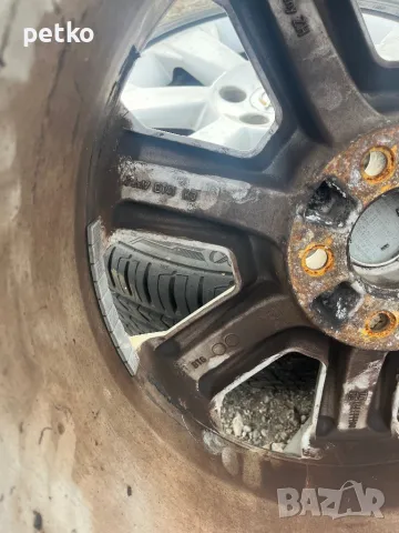 Продавам джанти за зафира17 ки, снимка 4 - Гуми и джанти - 48415593