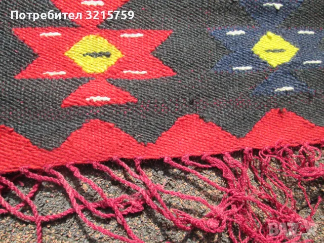 1860 рядък Тетевенски вълнен килим,модел Софрата двулицев 4.20 х 2.30м., снимка 5 - Антикварни и старинни предмети - 48387774