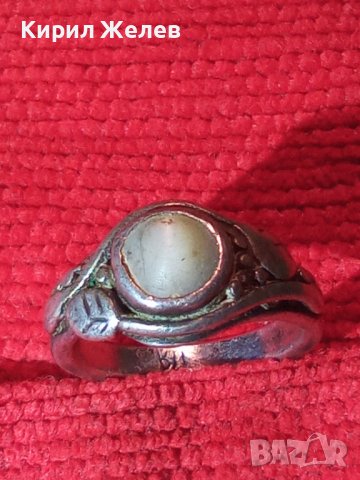 СТАРИНЕН СРЕБЪРЕН ПРЪСТЕН с ИНИЦИАЛИ на МАЙСТОРА "ВД" ВИСОКА ПРОБА СРЕБРО с БЯЛ ИВИЧЕСТ АХАТ 25205, снимка 2 - Антикварни и старинни предмети - 34631881